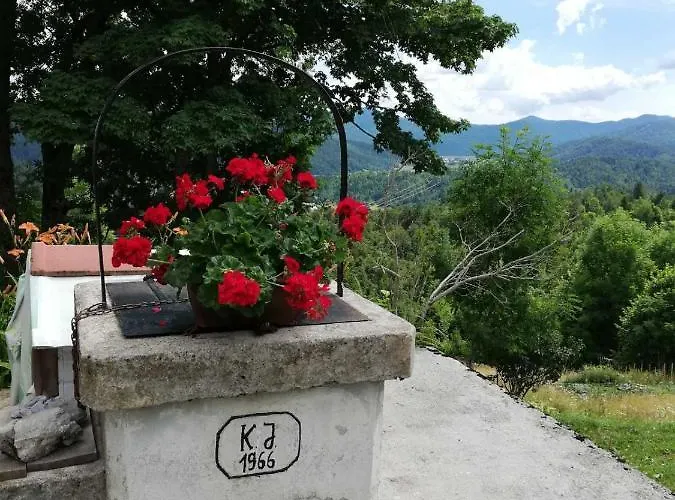 منزل ريفي Zeleni Brig مركوبالج